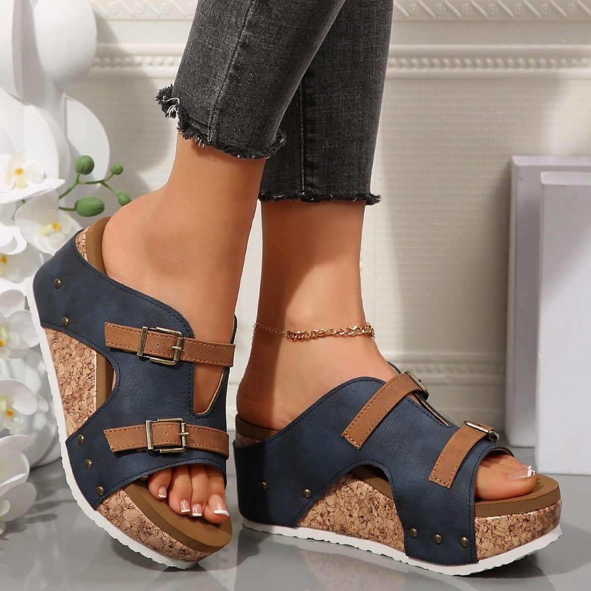 Sandales Compensées à Boucle